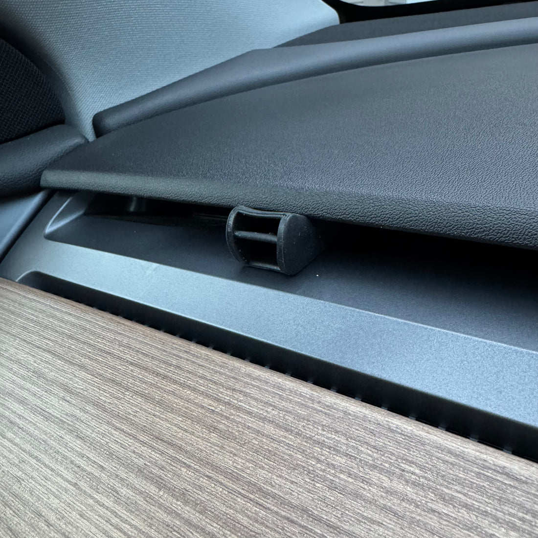 Duftfrisker-Adapter til Tesla Y og 3